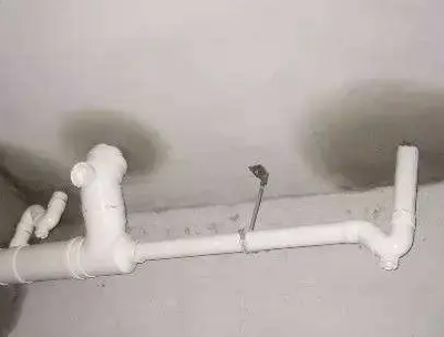 高昌卫生间测漏水的几种情景